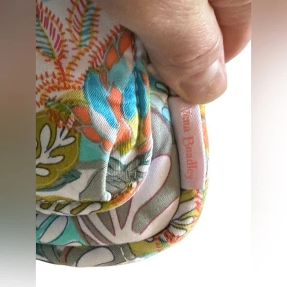 Vera Bradley • Utility Small Crossbody Bag/Recycled Cotton • Rain Forest Canopy - Picture 10 of 14